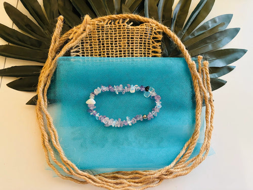 Beautiful Lavender Crystal Stretch Bracelet & Earring Set
