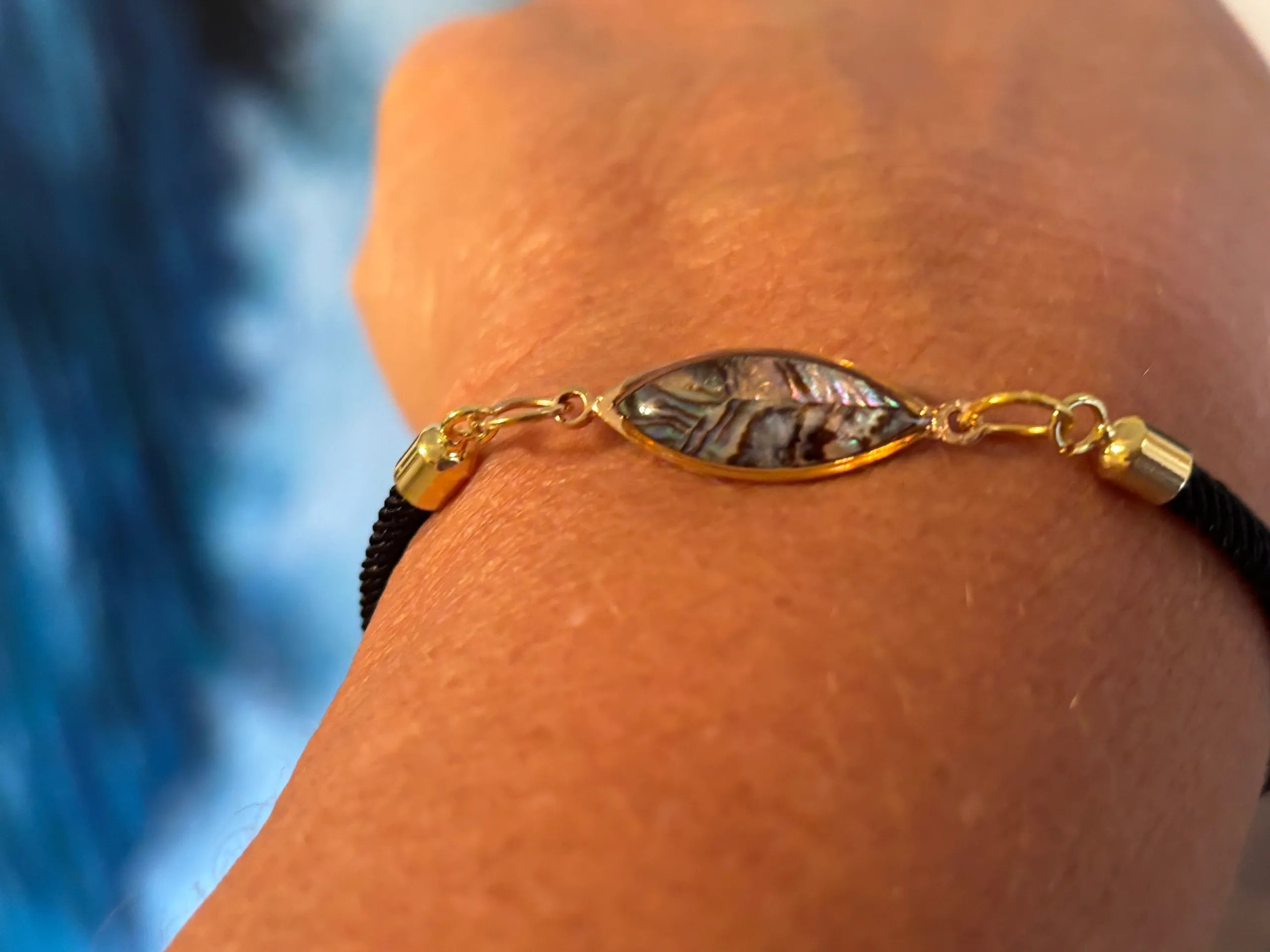 Beautiful Abalone Shell Adjustable Bracelet
